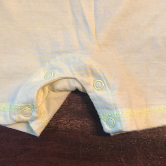 2 Carter’s Rompers 12Mo. - Picture 4 of 6